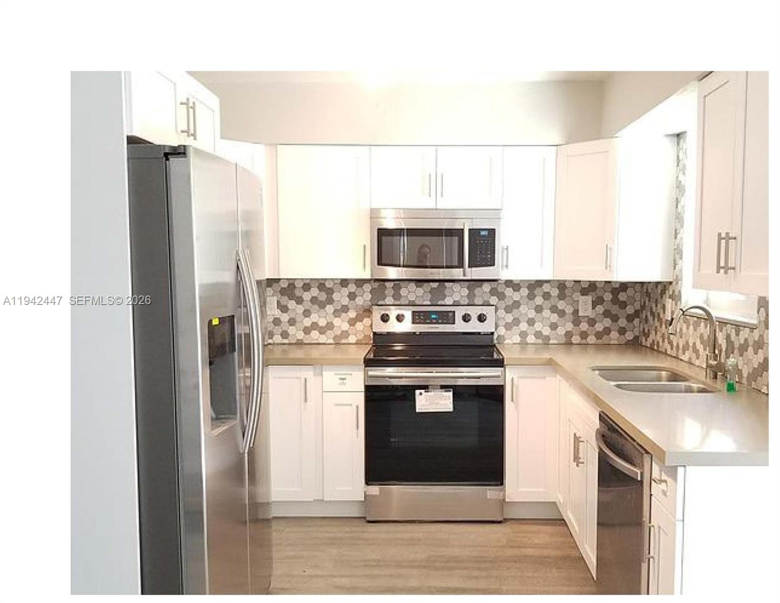 2917 NW 9th Ave, Wilton Manors, FL 33311 — zdjęcie 4