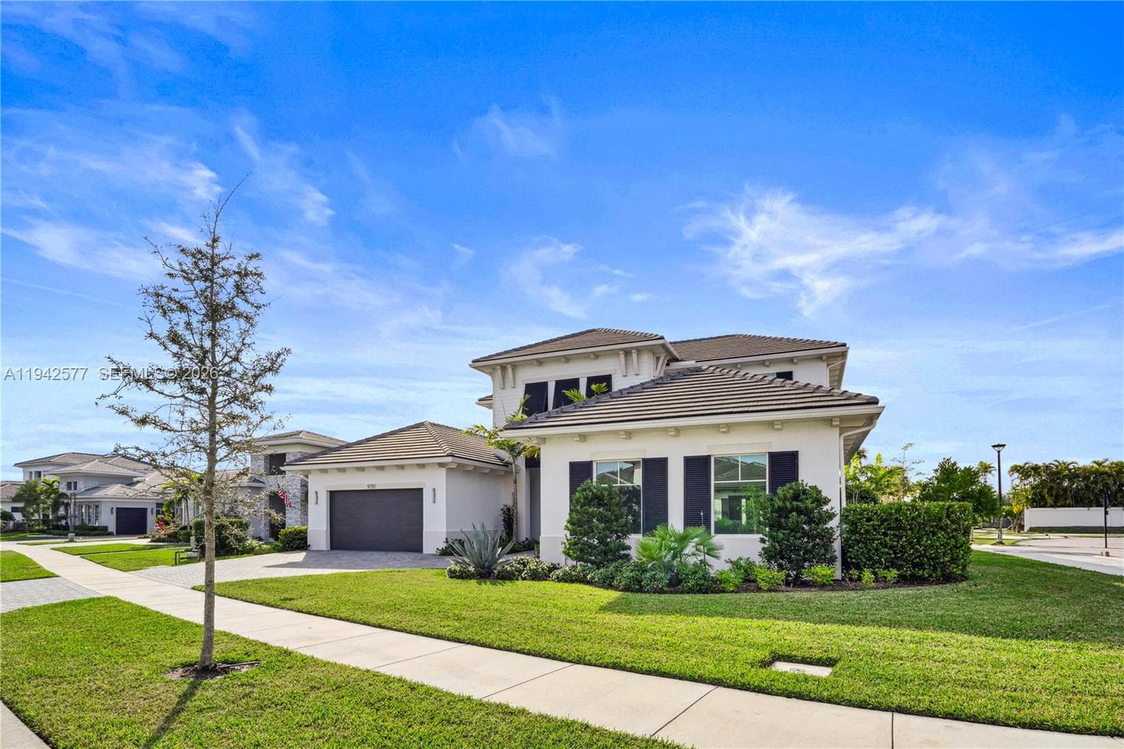 9281 Coral Isles Cir, Palm Beach Gardens, FL 33412 — zdjęcie 2