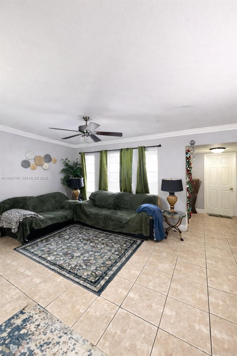 2450 NW 85th Ave, Sunrise, FL 33322 — zdjęcie 2