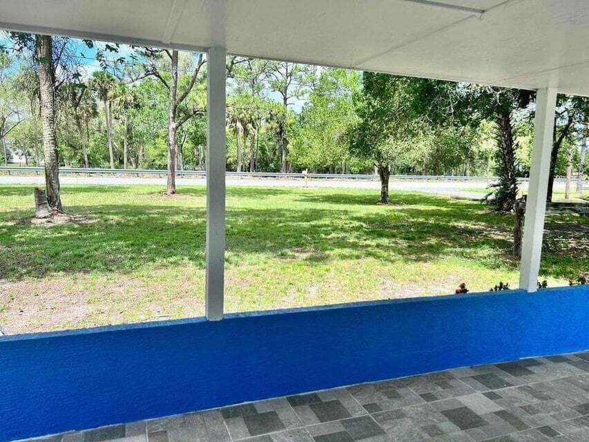 2410 S Brocksmith Road, Fort Pierce, FL 34945 — zdjęcie 4