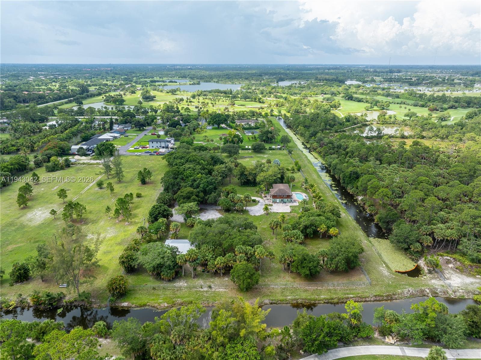 576 Marshall Rd, West Palm Beach, FL 33413 — zdjęcie 3