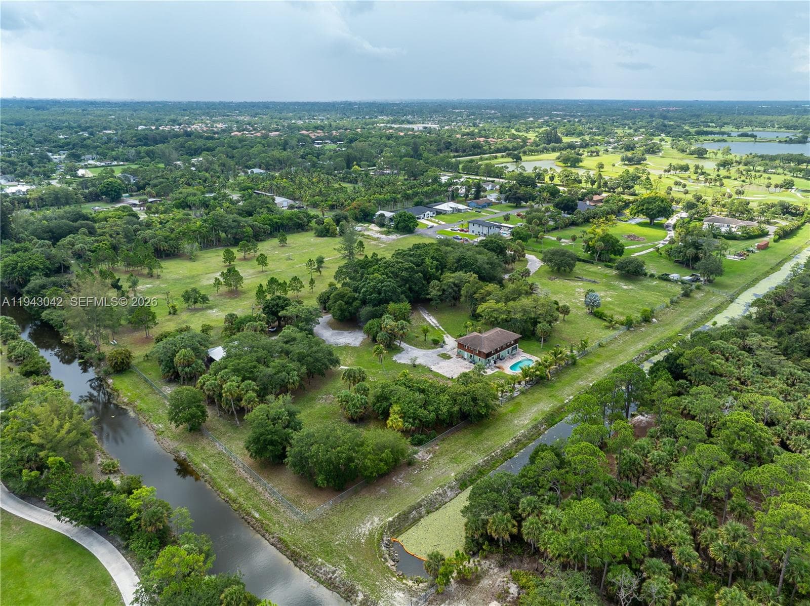 576 Marshall Rd, West Palm Beach, FL 33413 — zdjęcie 4