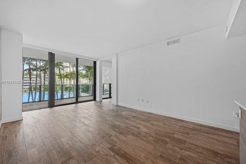 650 NE 32nd St # 602, Miami, FL 33137 — zdjęcie 5