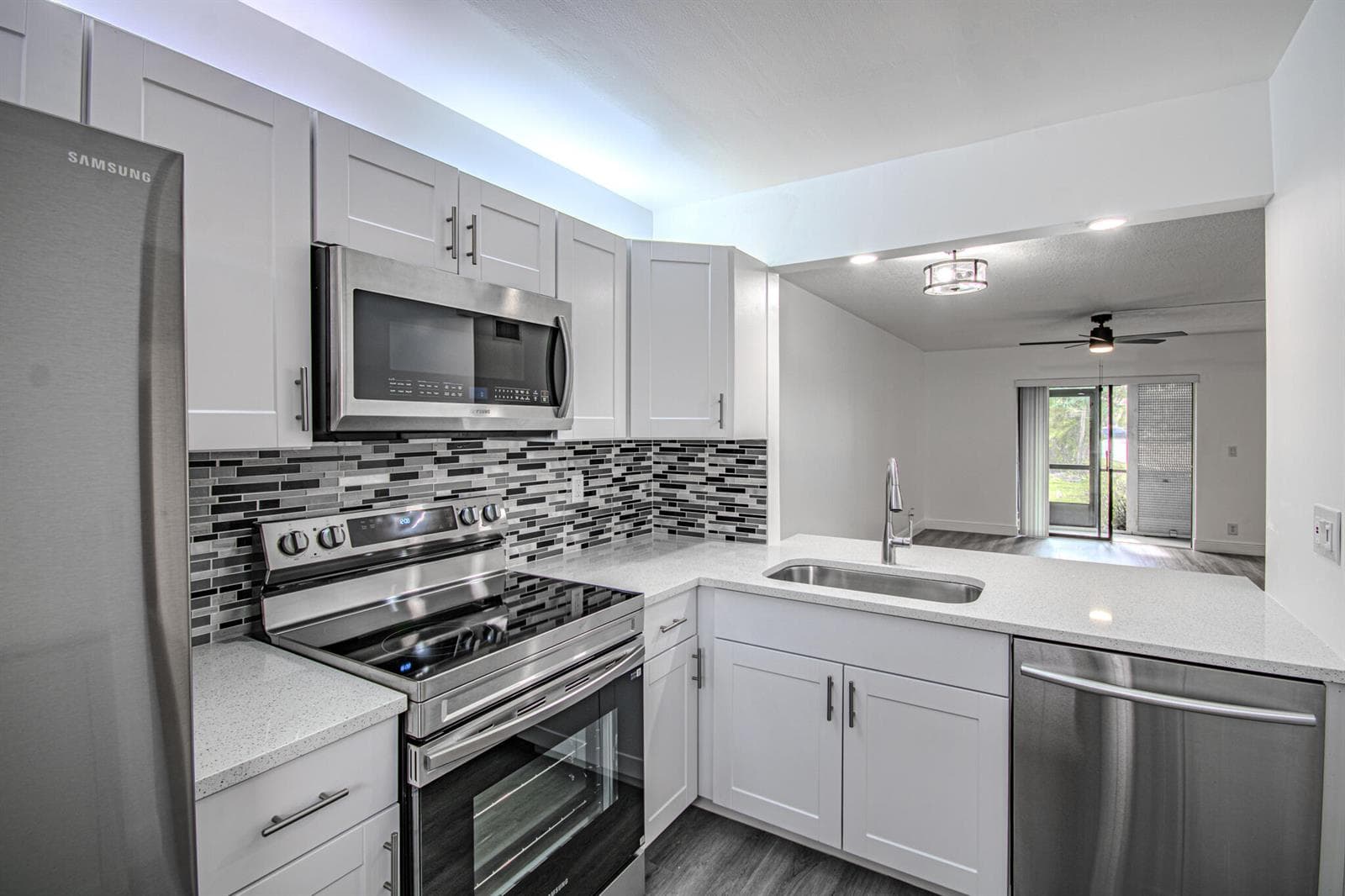 7094 Golf Colony Court # 102, Lake Worth, FL 33467 — zdjęcie 3
