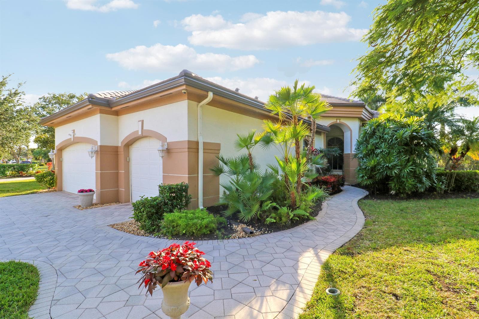 8216 Cypress Point Road, West Palm Beach, FL 33412 — zdjęcie 2