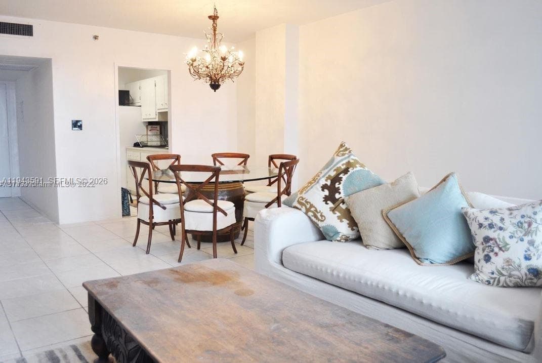 100 Lincoln Rd # 522, Miami Beach, FL 33139
