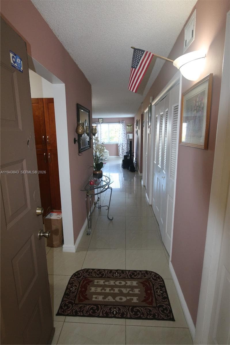 6940 NW Miami Gardens Dr # 1-430, Hialeah, FL 33015