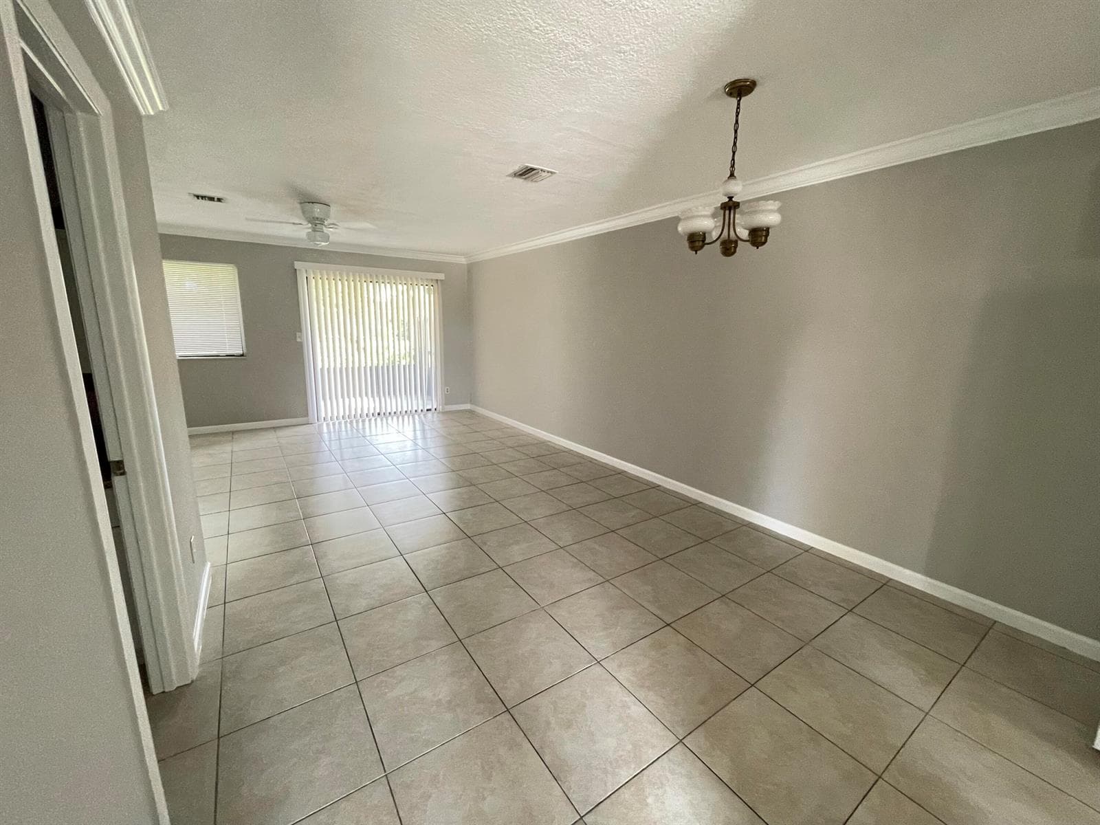 5806 Channel Drive, FL 33463 — zdjęcie 5