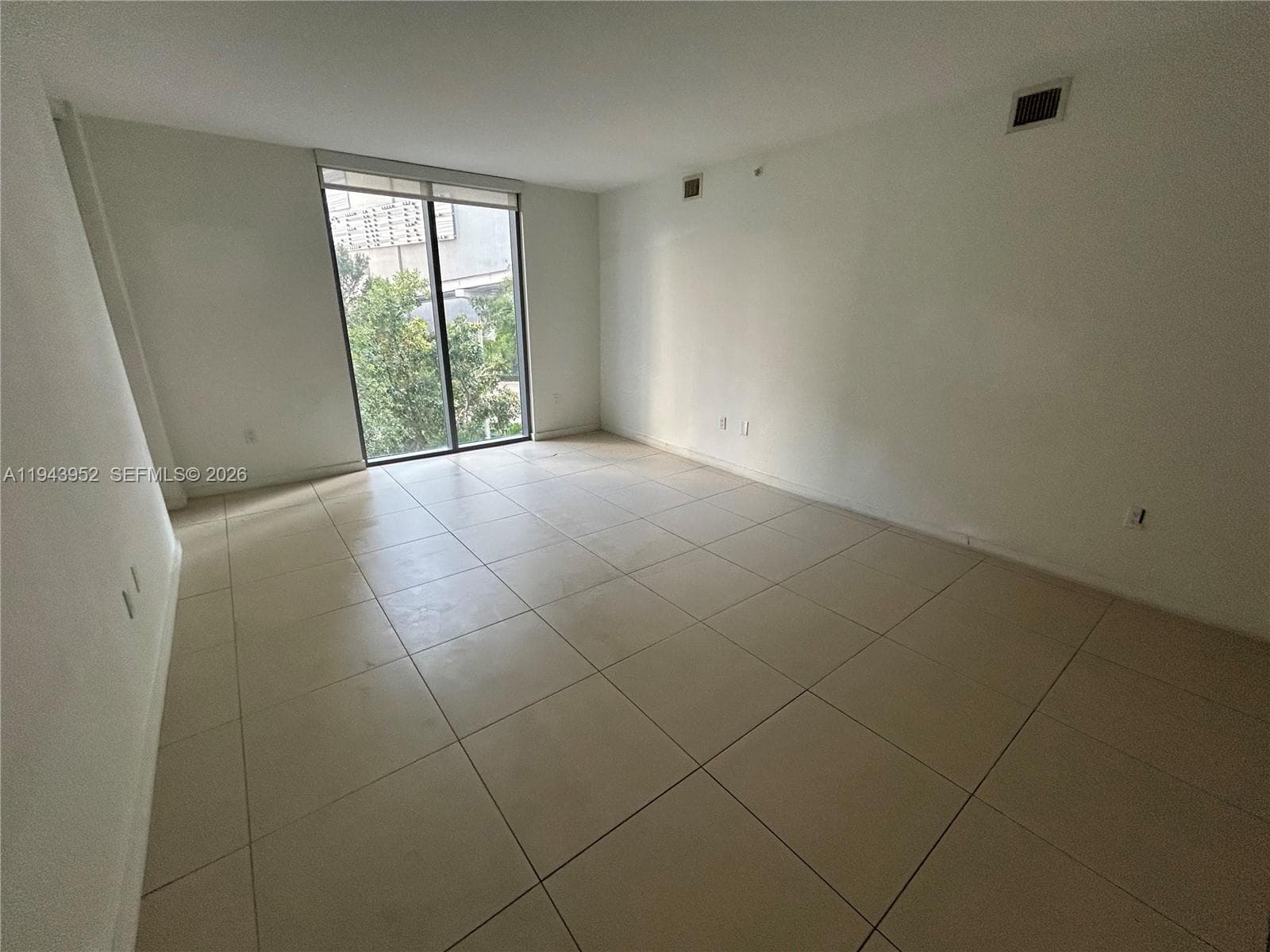31 SE 6th St # 407, Miami, FL 33131 — zdjęcie 5