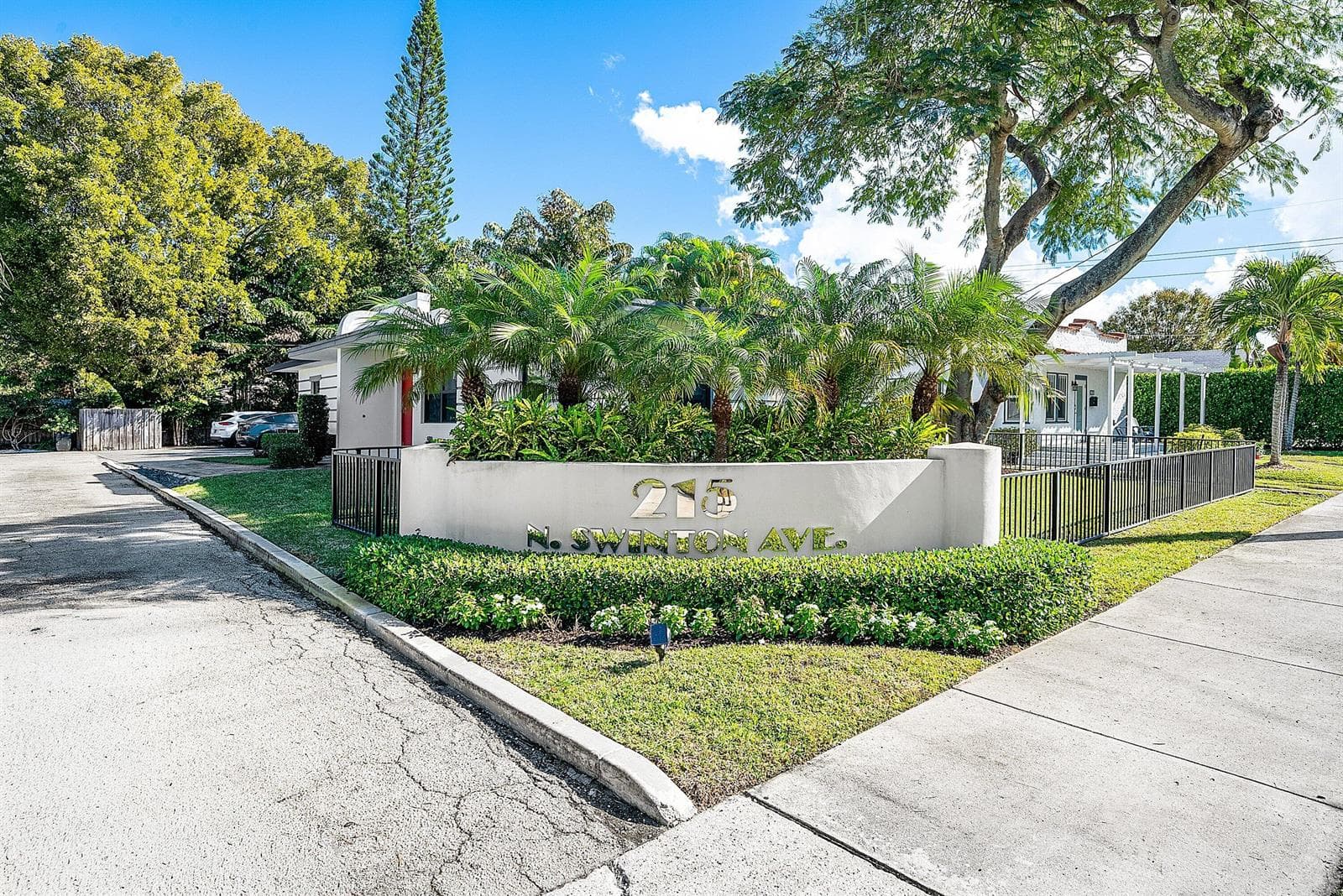215 N Swinton Avenue, Delray Beach, FL 33444 — zdjęcie 2