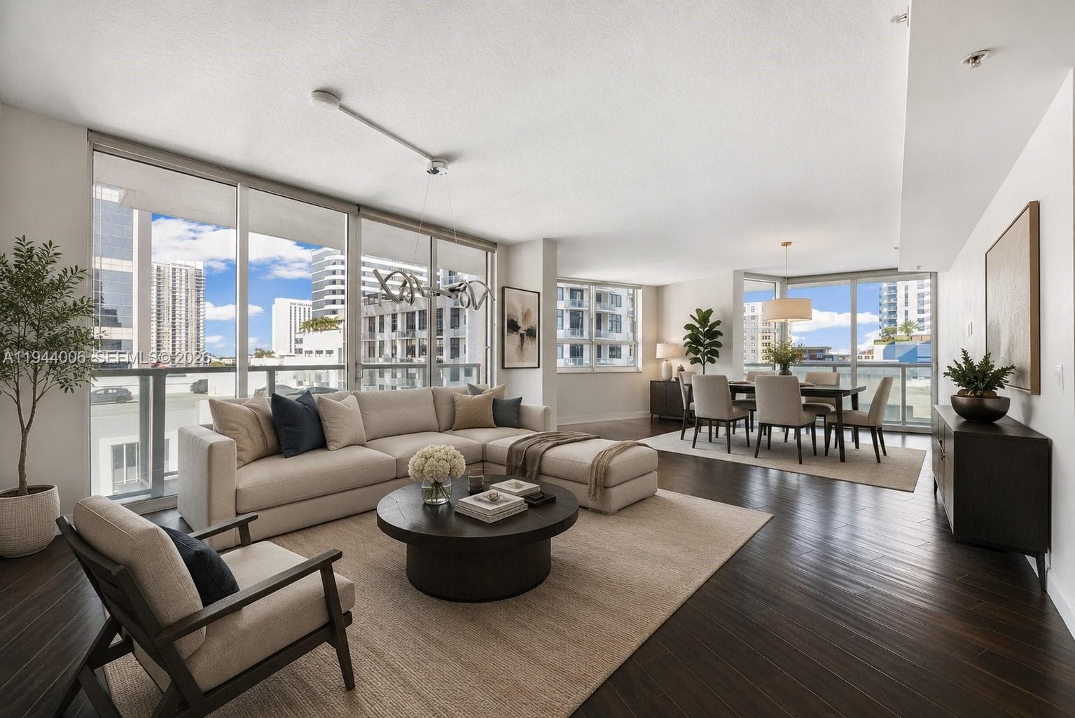 350 SE 2nd St # 870, Fort Lauderdale, FL 33301