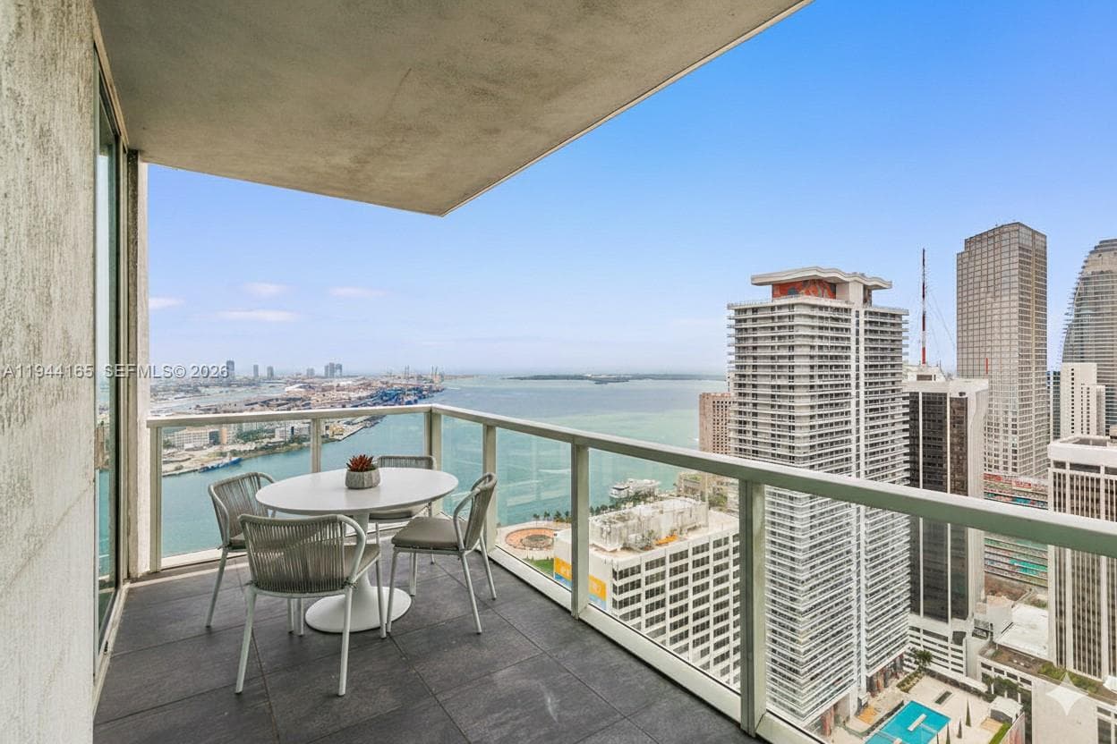 253 NE 2nd St # 4608, Miami, FL 33132 — zdjęcie 2