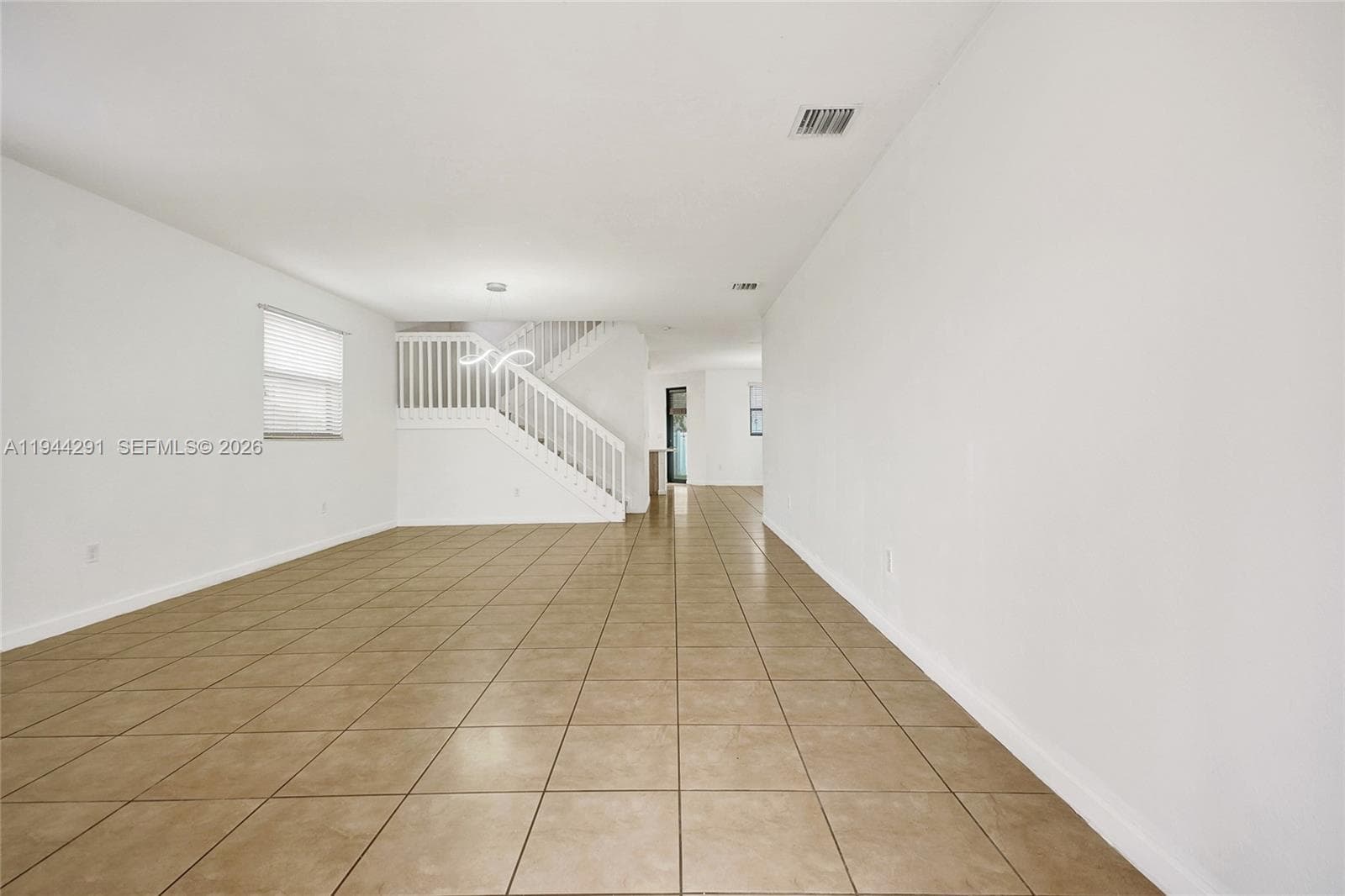3504 W 94th St, Hialeah, FL 33018 — zdjęcie 3