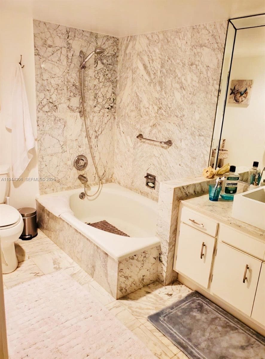 1905 N Ocean Blvd # 8E, Fort Lauderdale, FL 33305 — zdjęcie 4