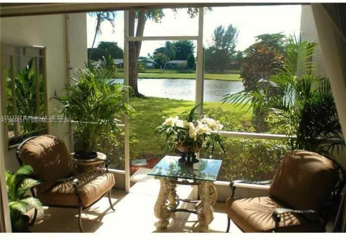 2451 SW 82nd Ave # 106, Davie, FL 33324