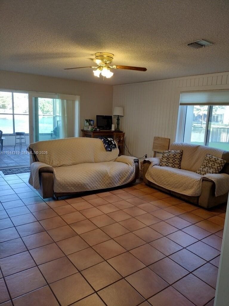 14531 Hickory Ct, Davie, FL 33325 — zdjęcie 4