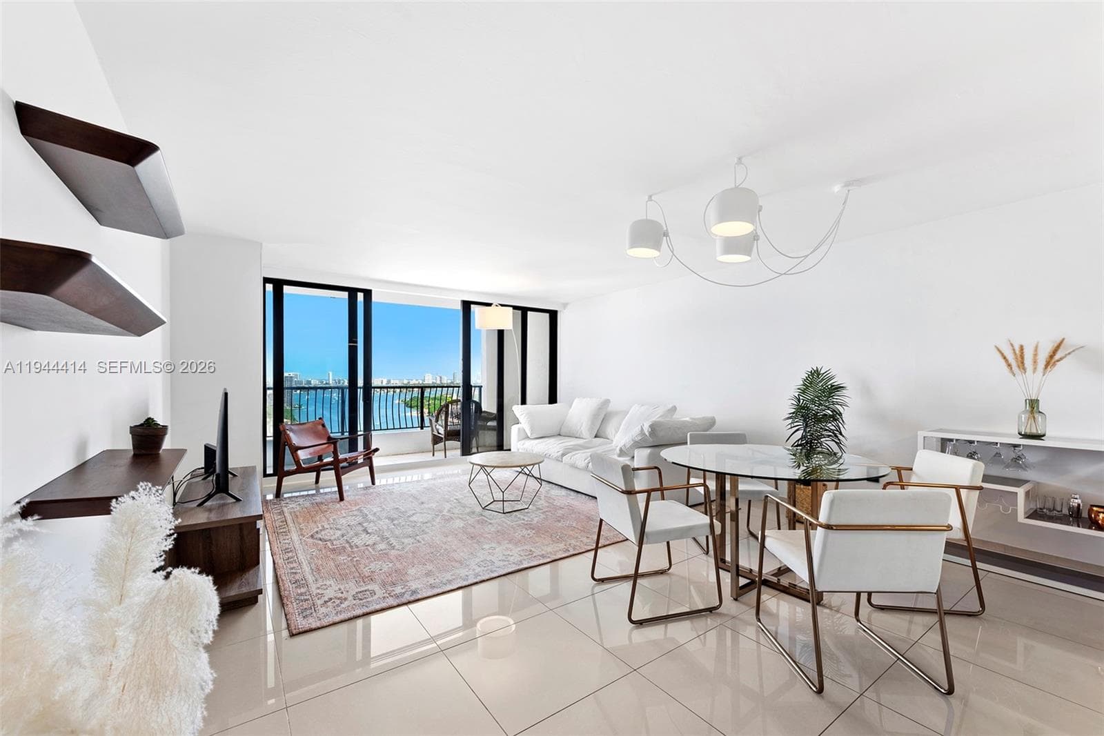 555 NE 15th St # 26B, Miami, FL 33132 — zdjęcie 5