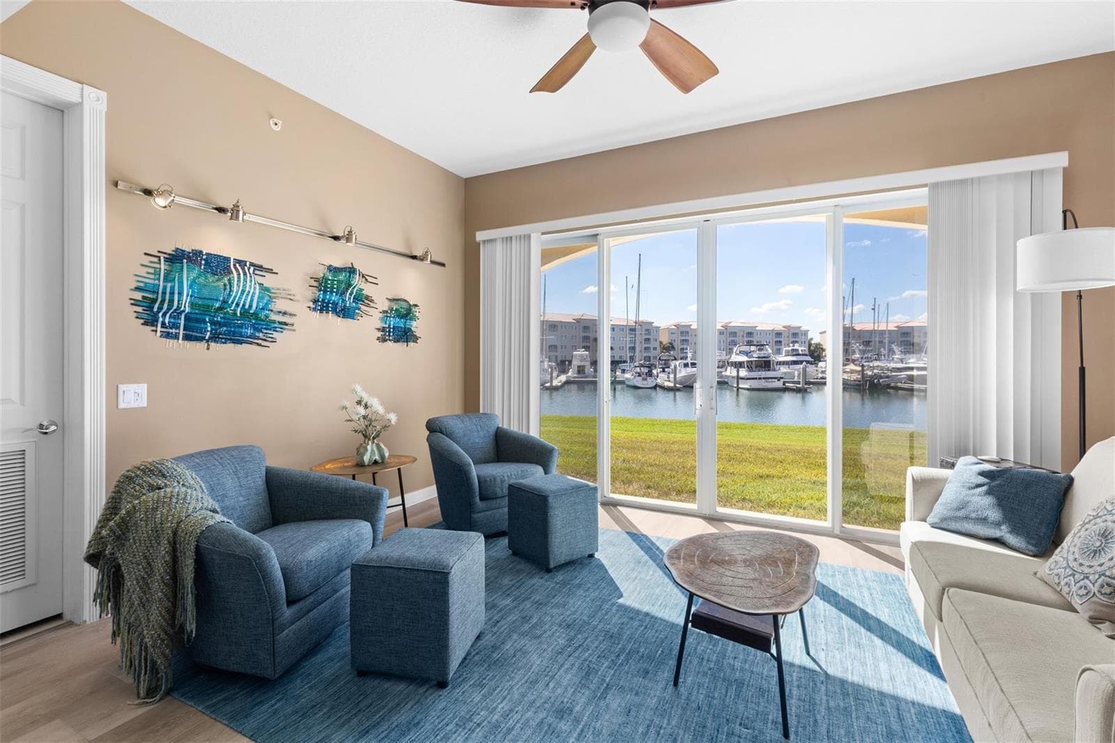 9 Harbour Isle Drive # 102, Hutchinson Island, FL 34949 — zdjęcie 2