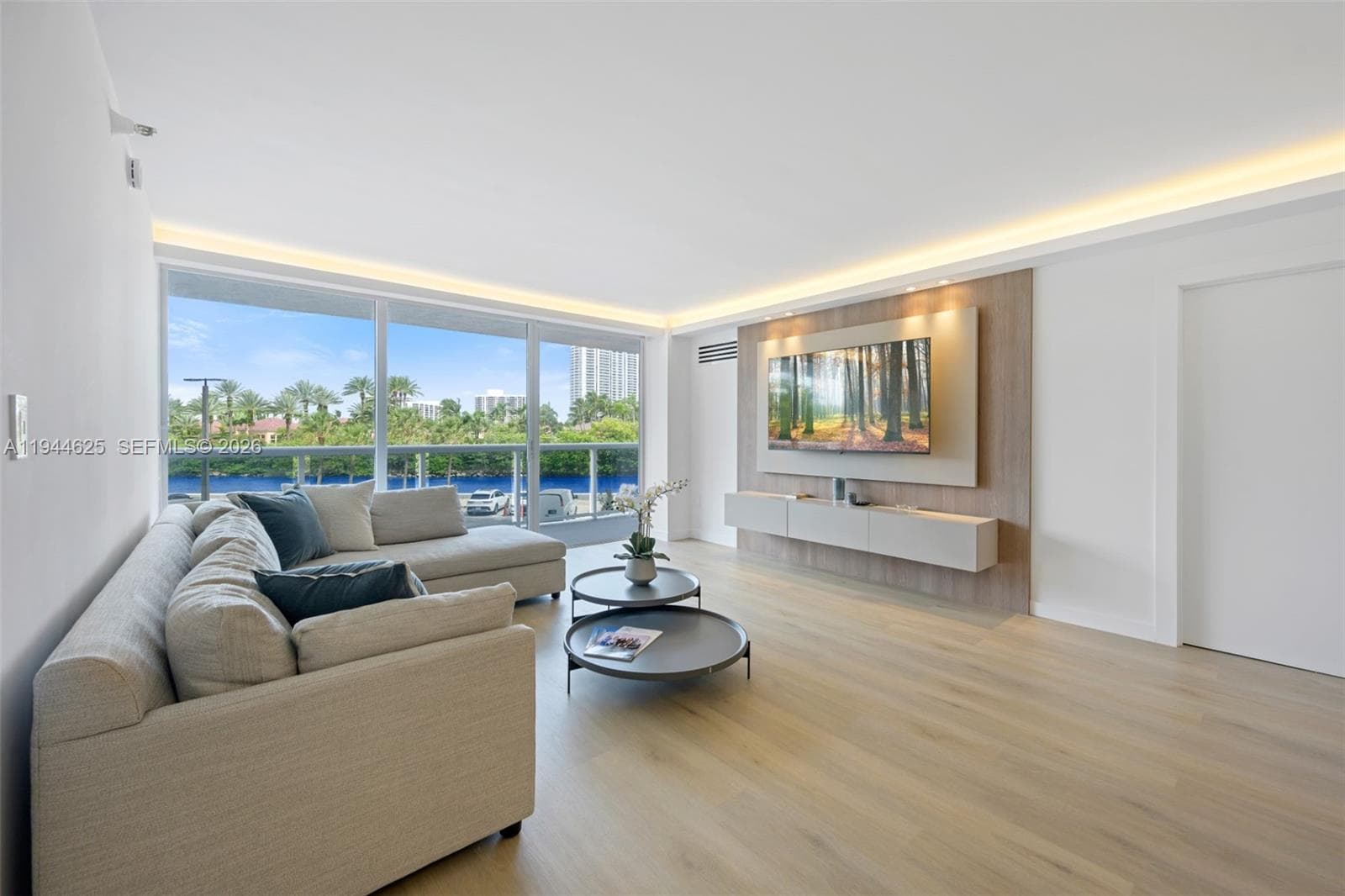 20505 E Country Club Dr # 231, Aventura, FL 33180 — zdjęcie 3