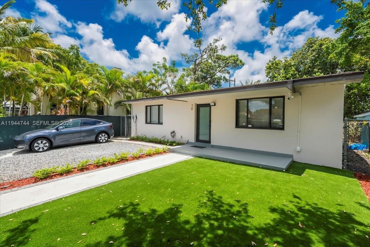 70 NW 47th Ter, Miami, FL 33127 — zdjęcie 3