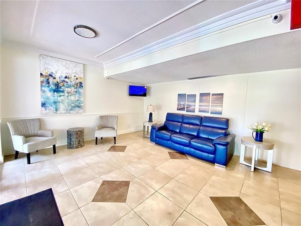 4750 NW 22nd Court # 420, Lauderhill, FL 33313 — zdjęcie 2