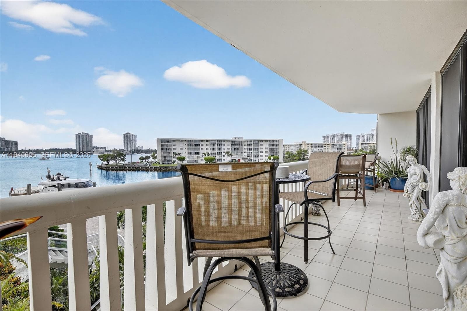 1000 Island Blvd # 312, Aventura, FL 33160 — zdjęcie 4