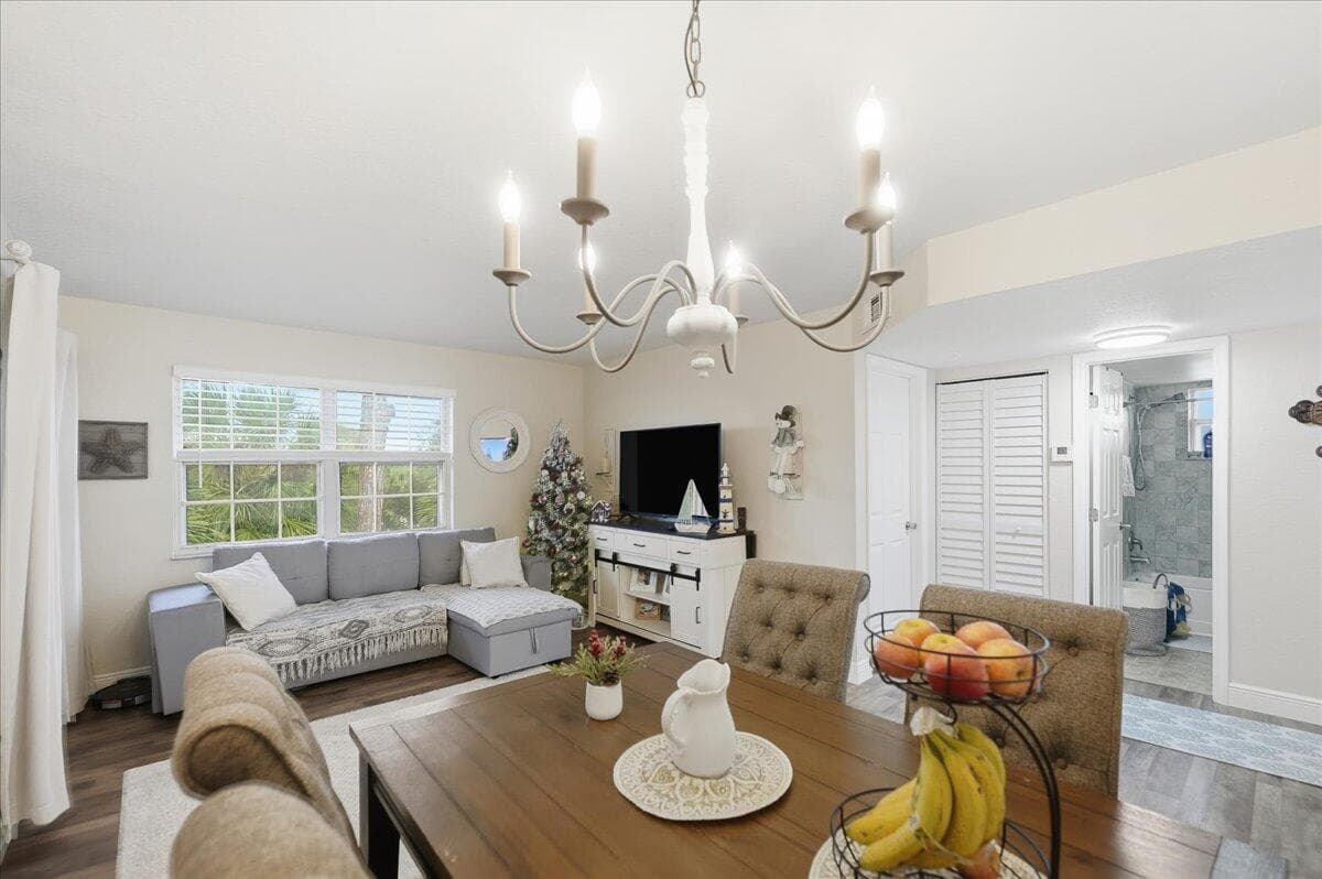 1506 SE Royal Green Circle # 204, Port St. Lucie, FL 34952 — zdjęcie 2