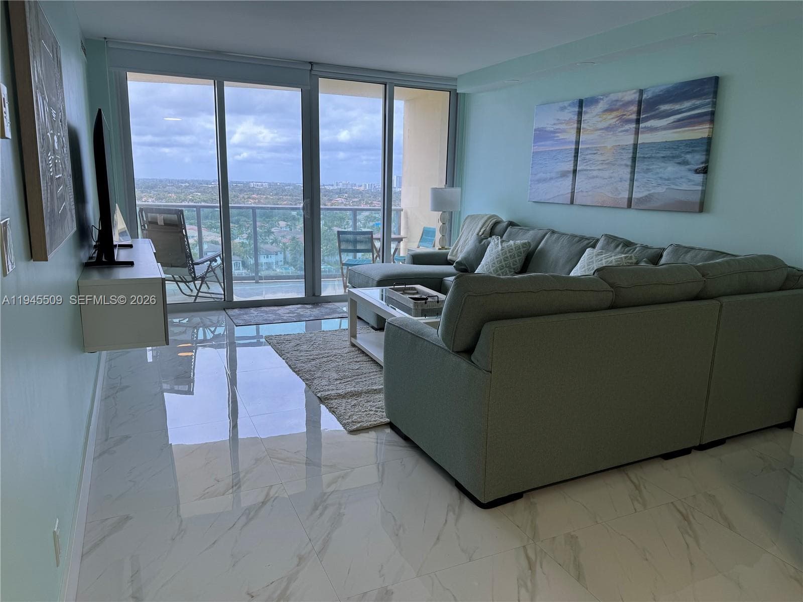 2501 S Ocean Dr # 1530, Hollywood, FL 33019