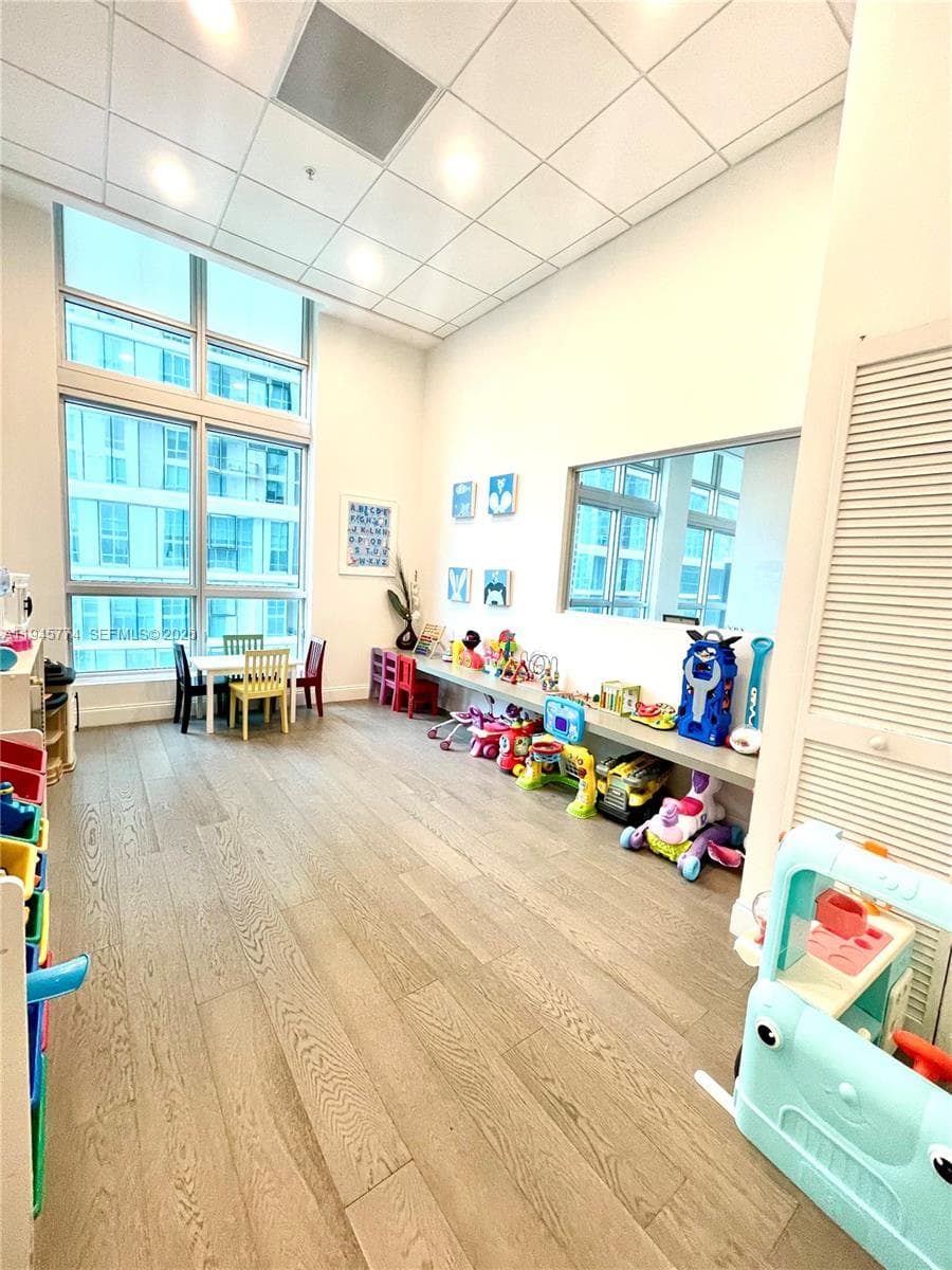 300 S Biscayne Blvd # T-1803, Miami, FL 33131 — zdjęcie 4