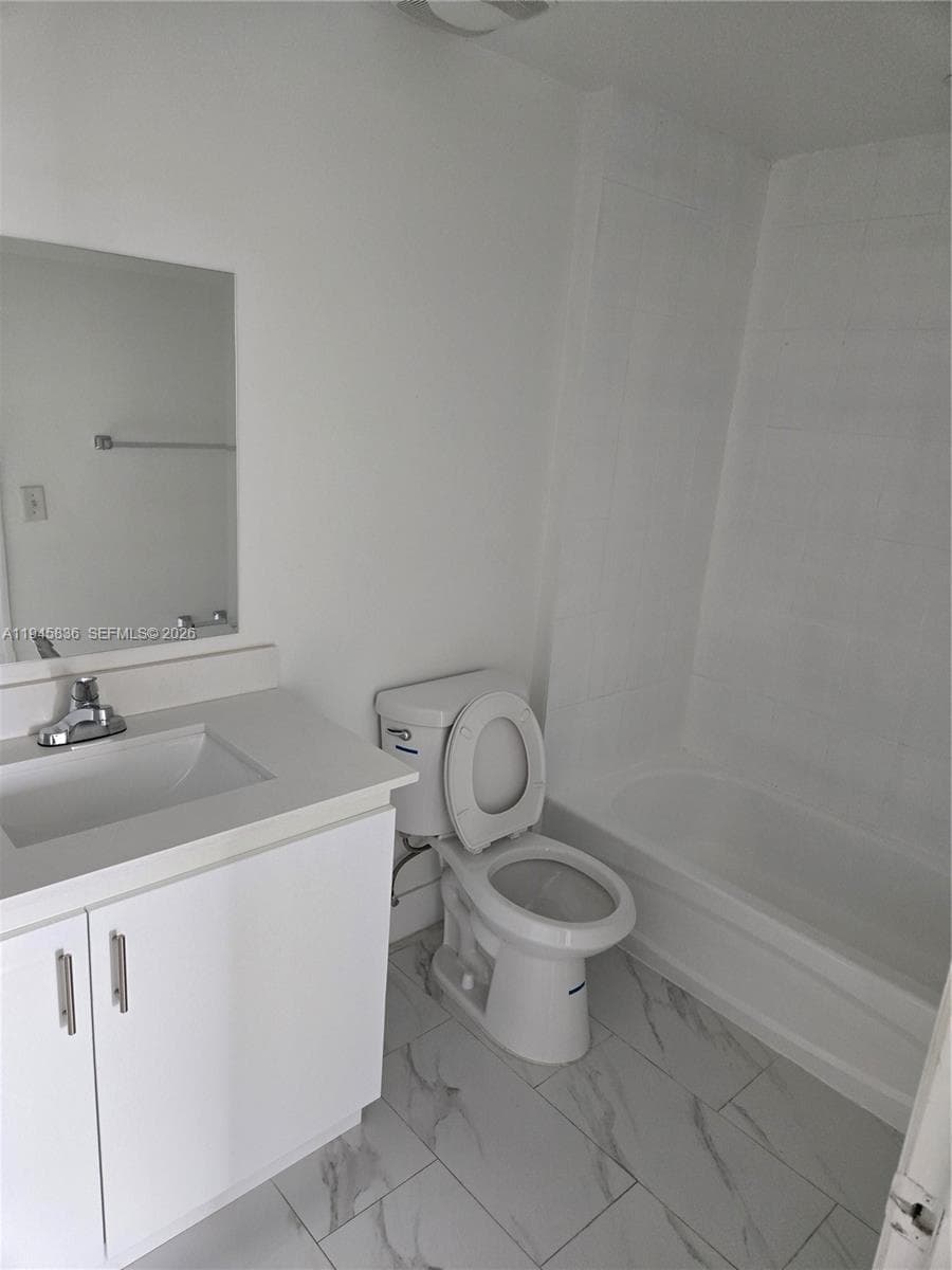 275 NE 18th St # 503, Miami, FL 33132 — zdjęcie 3