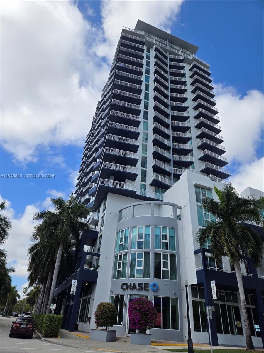 275 NE 18th St # 503, Miami, FL 33132