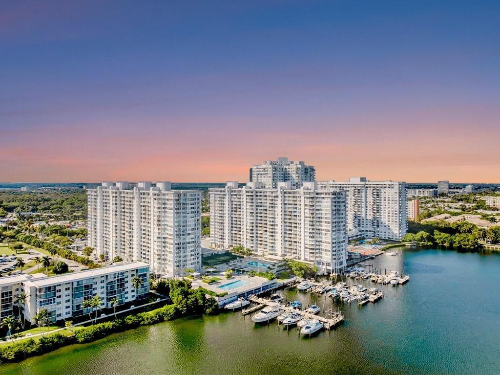 18031 Biscayne Boulevard # 1104, Aventura, FL 33160 — zdjęcie 3