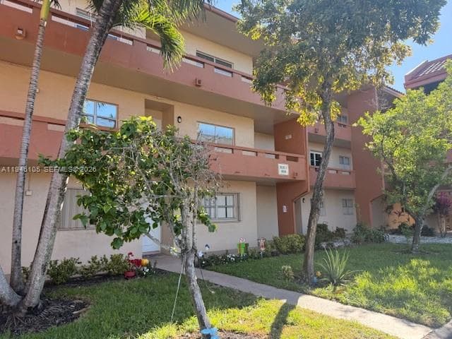 8818 W Mcnab Rd # 206, Tamarac, FL 33321