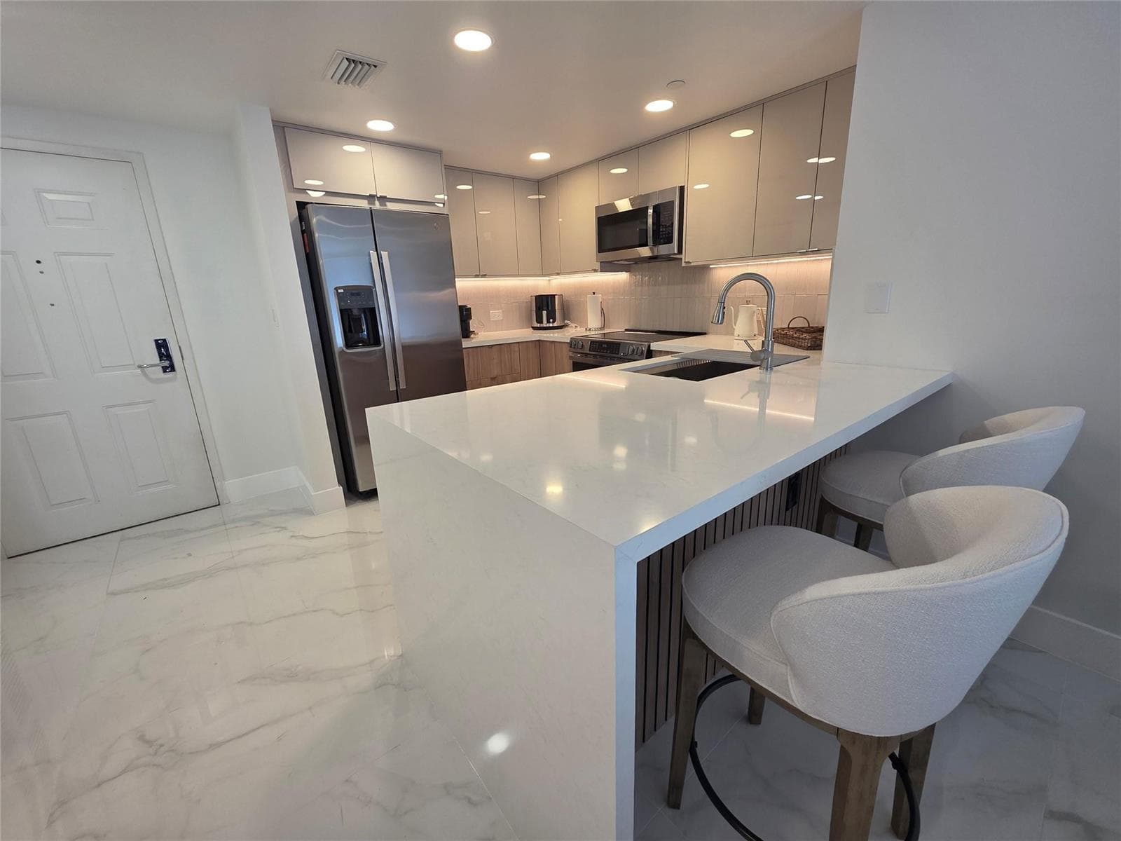 19501 W Country Club Drive # 2306, Aventura, FL 33180 — zdjęcie 4