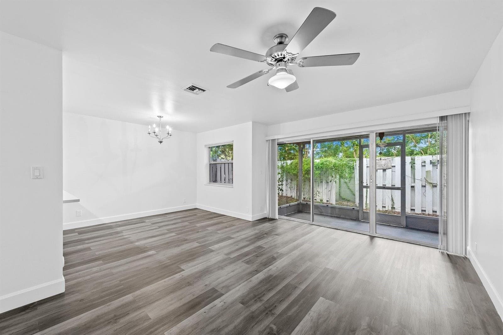 822 Crystal Lake Drive # 822, Deerfield Beach, FL 33064 — zdjęcie 2