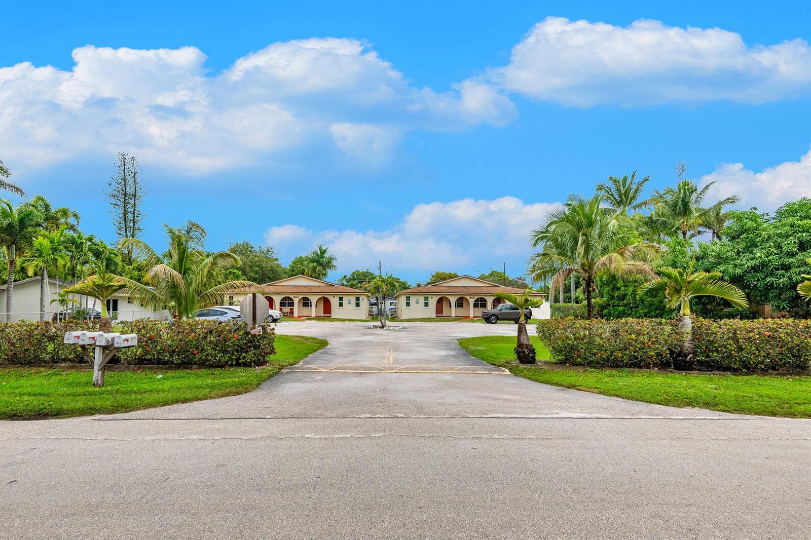 4065 SW 51st Street, Dania Beach, FL 33314 — zdjęcie 3