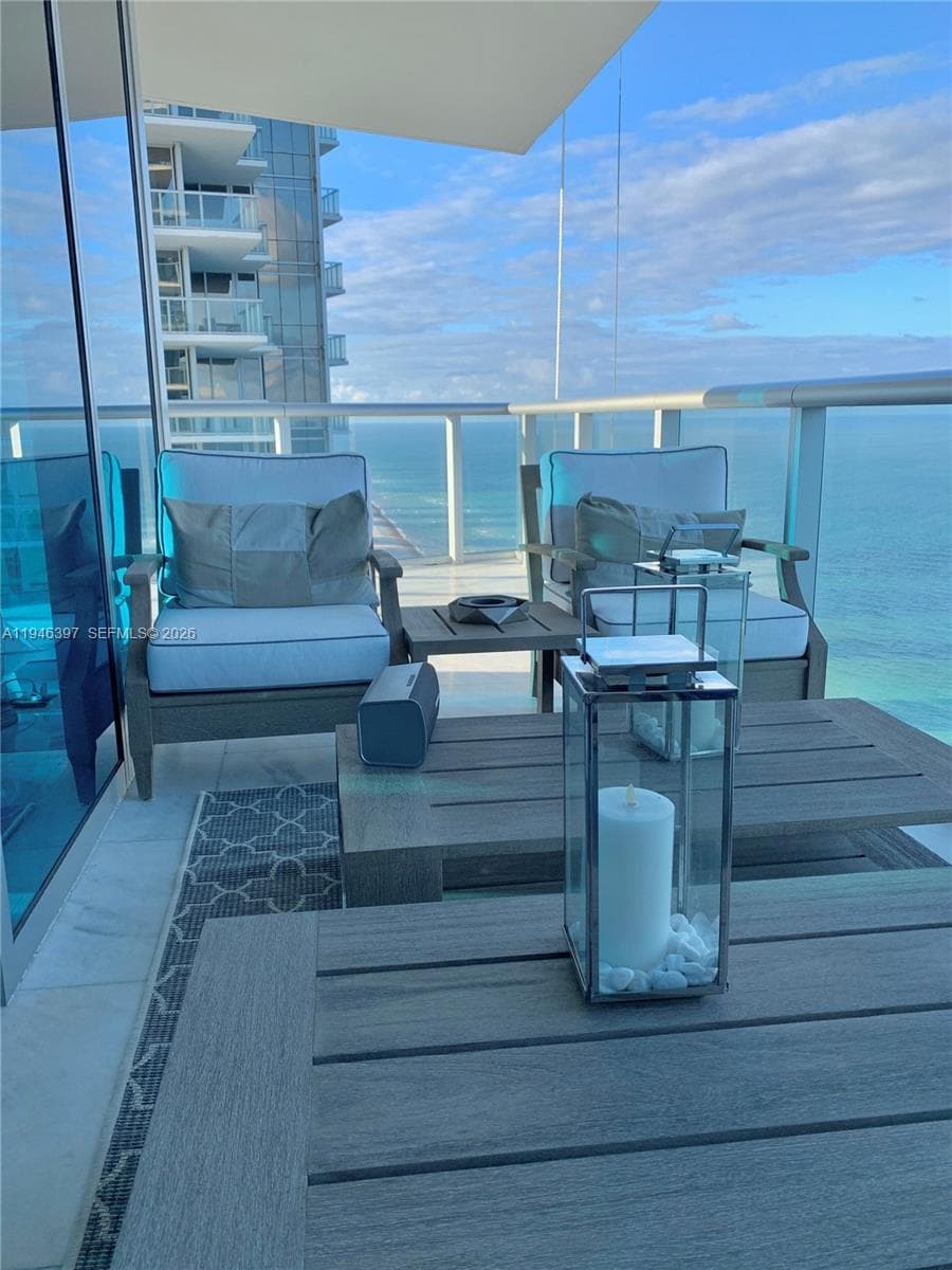 17001 Collins Ave # 3808, Sunny Isles Beach, FL 33160 — zdjęcie 4
