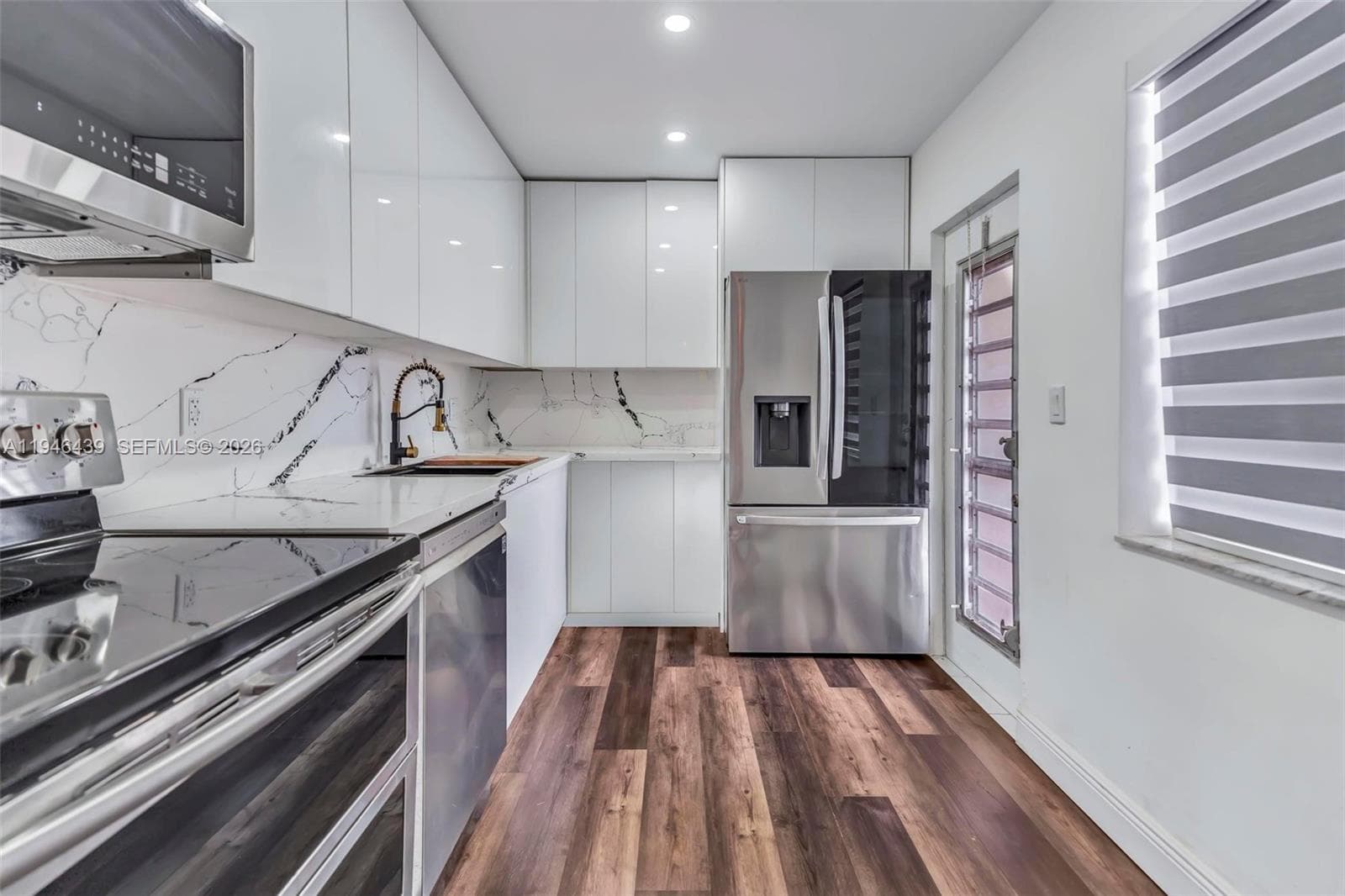 3990 NW 42nd Ave # 403, Lauderdale Lakes, FL 33319 — zdjęcie 2