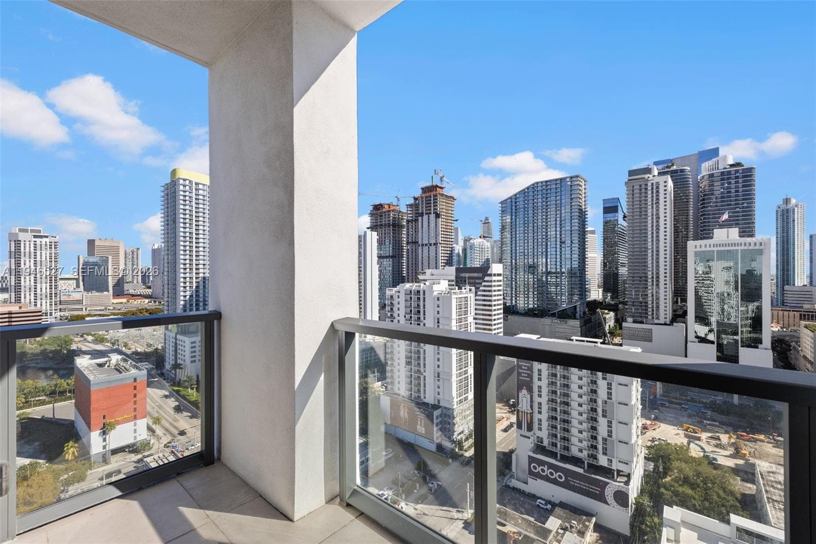 239 SW 9th St # 2304, Miami, FL 33130 — zdjęcie 2