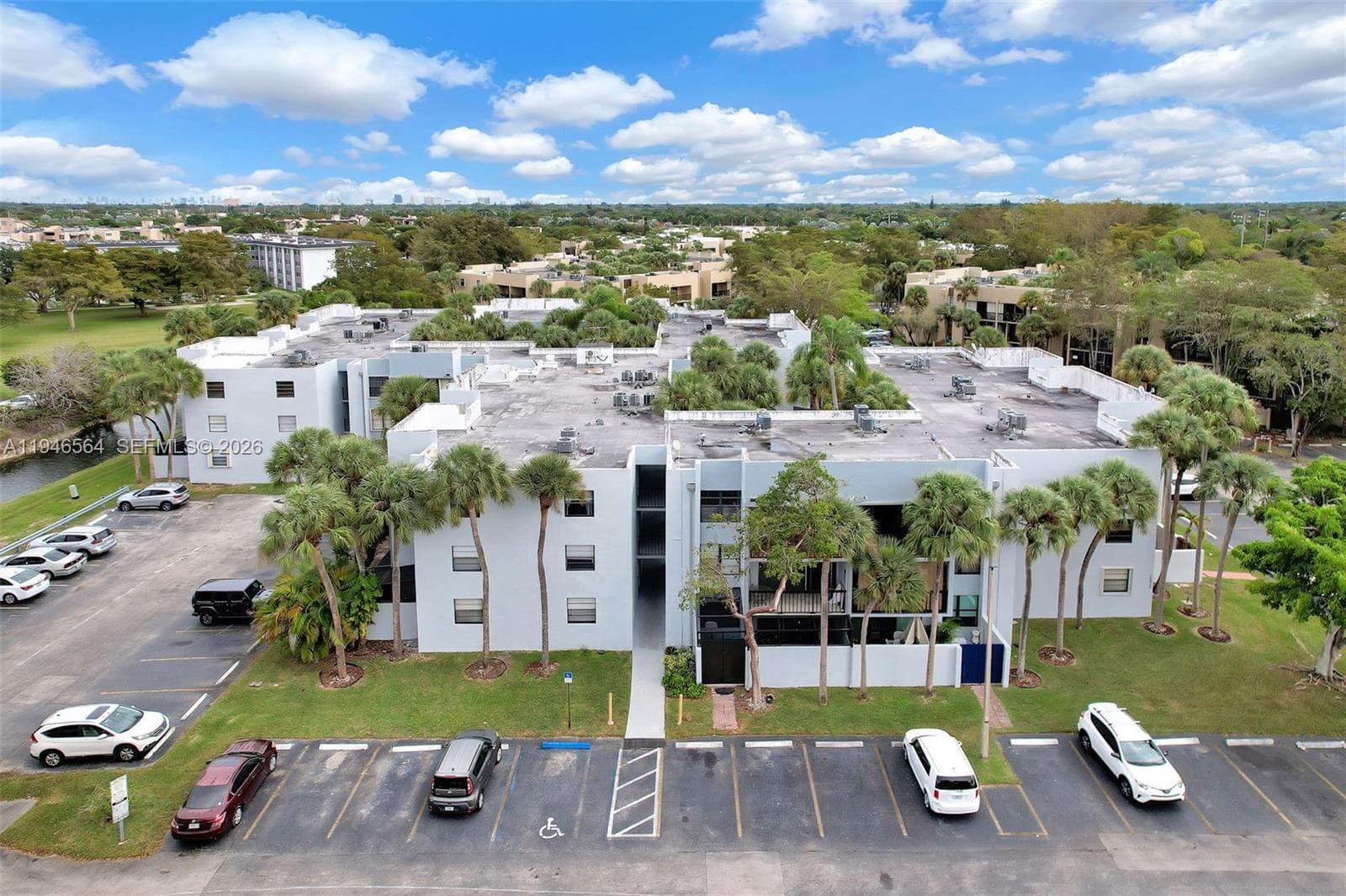 10825 SW 112th Ave # 216, Miami, FL 33176 — zdjęcie 2