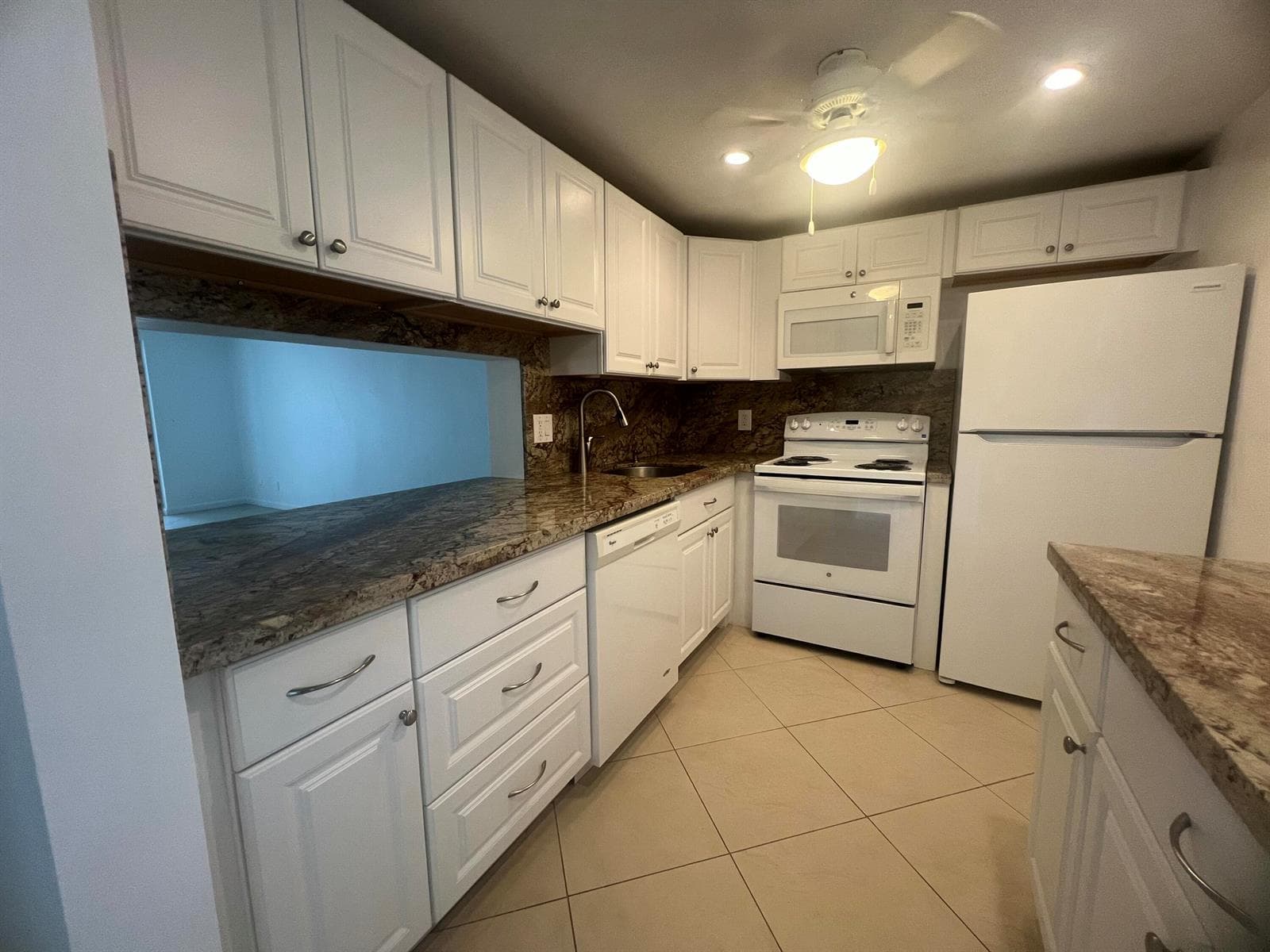 2615 NE 3rd Court # 213, Boynton Beach, FL 33435 — zdjęcie 2