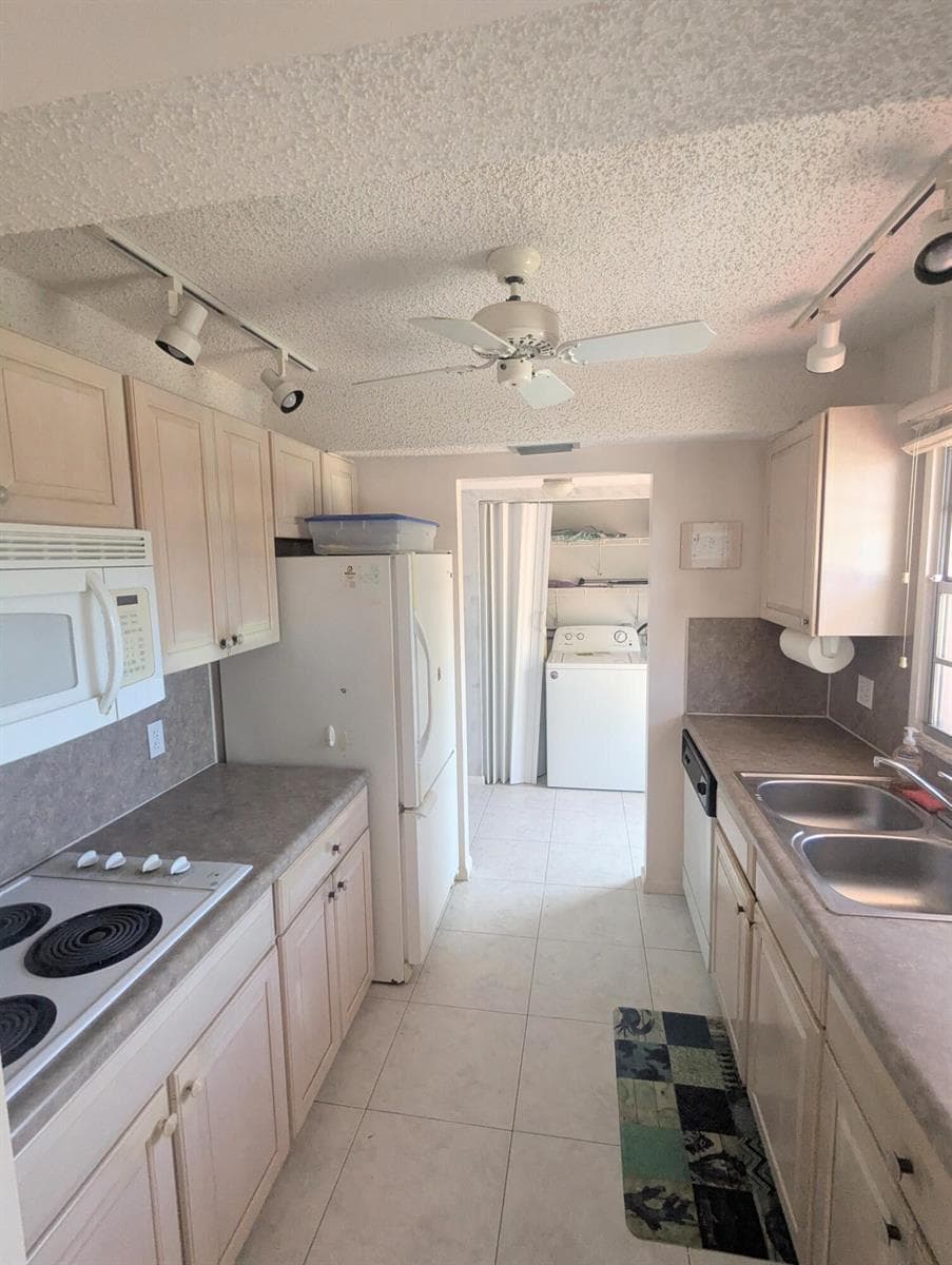 2 Golfs Edge # D, West Palm Beach, FL 33417 — zdjęcie 2