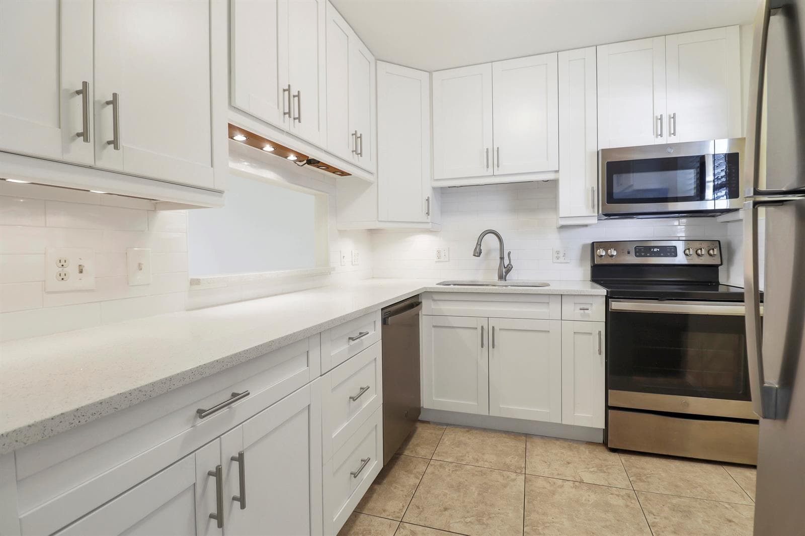 12016 Greenway Circle S # 204, Royal Palm Beach, FL 33411 — zdjęcie 2
