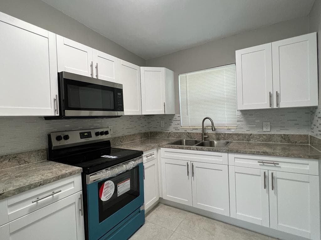 3990 Plum Tree Drive, Lake Worth, FL 33462 — zdjęcie 2