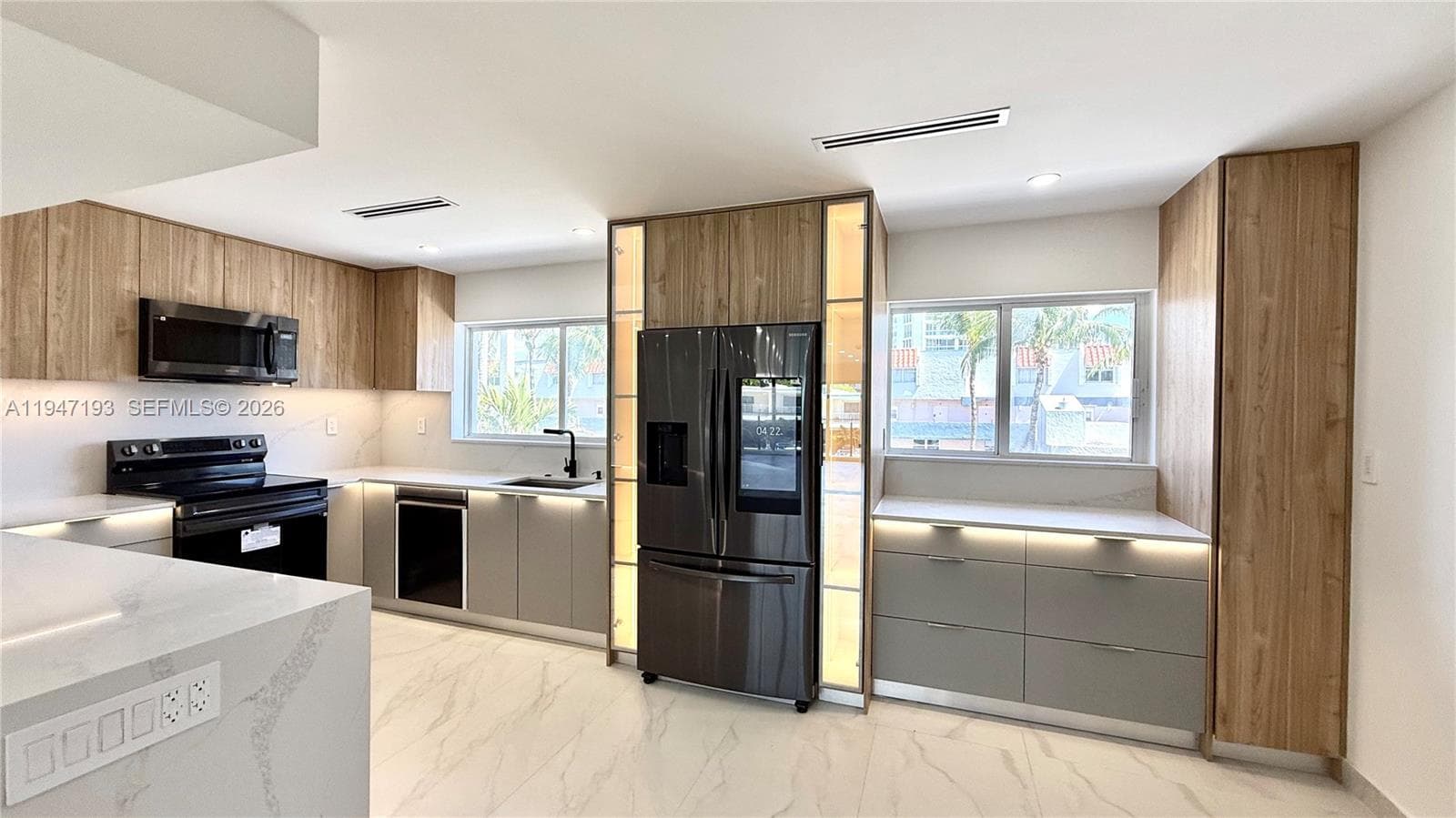 3826 NE 171st St # 3826, North Miami Beach, FL 33160 — zdjęcie 2