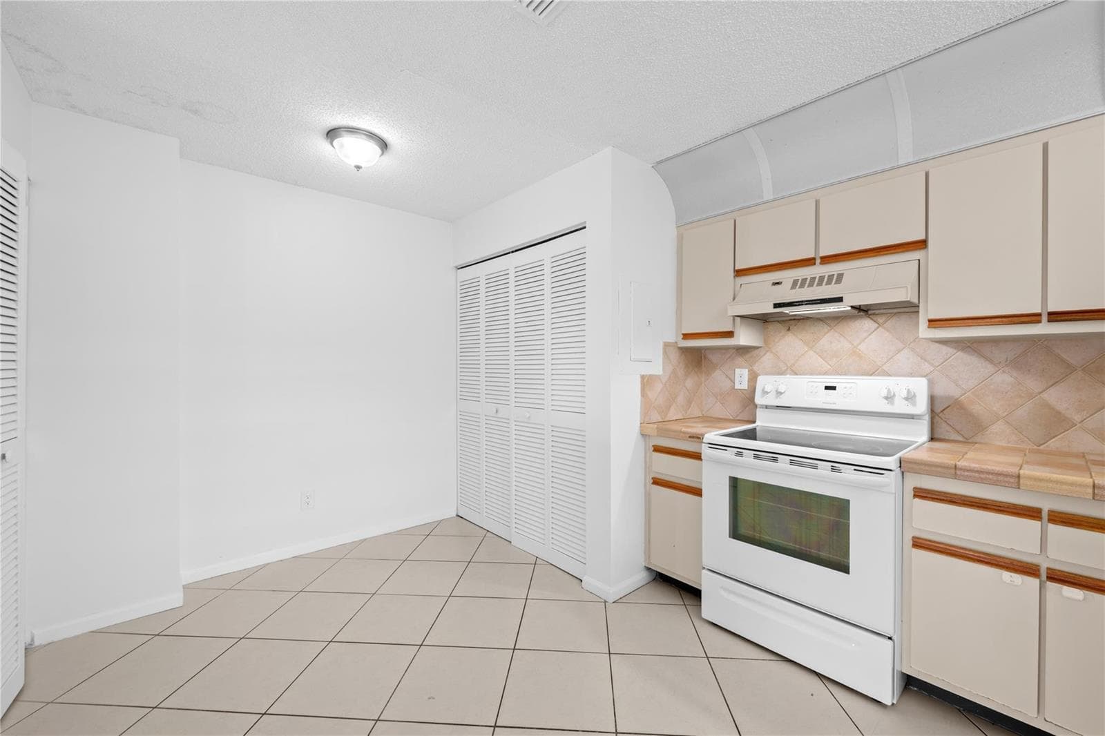 3574 NW 95th Terrace # 8q, Fort Lauderdale, FL 33351 — zdjęcie 5