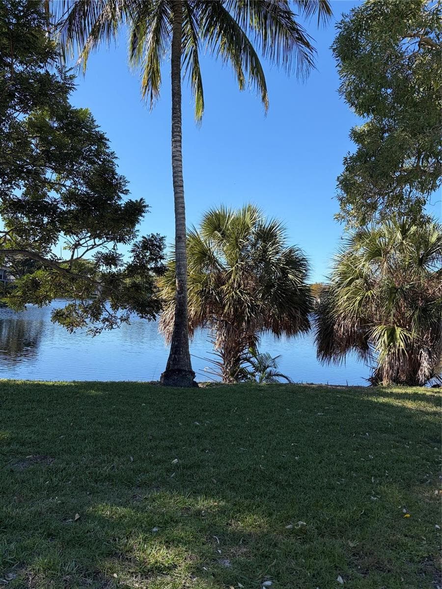 21 Jacaranda Drive # 121, Plantation, FL 33324 — zdjęcie 3