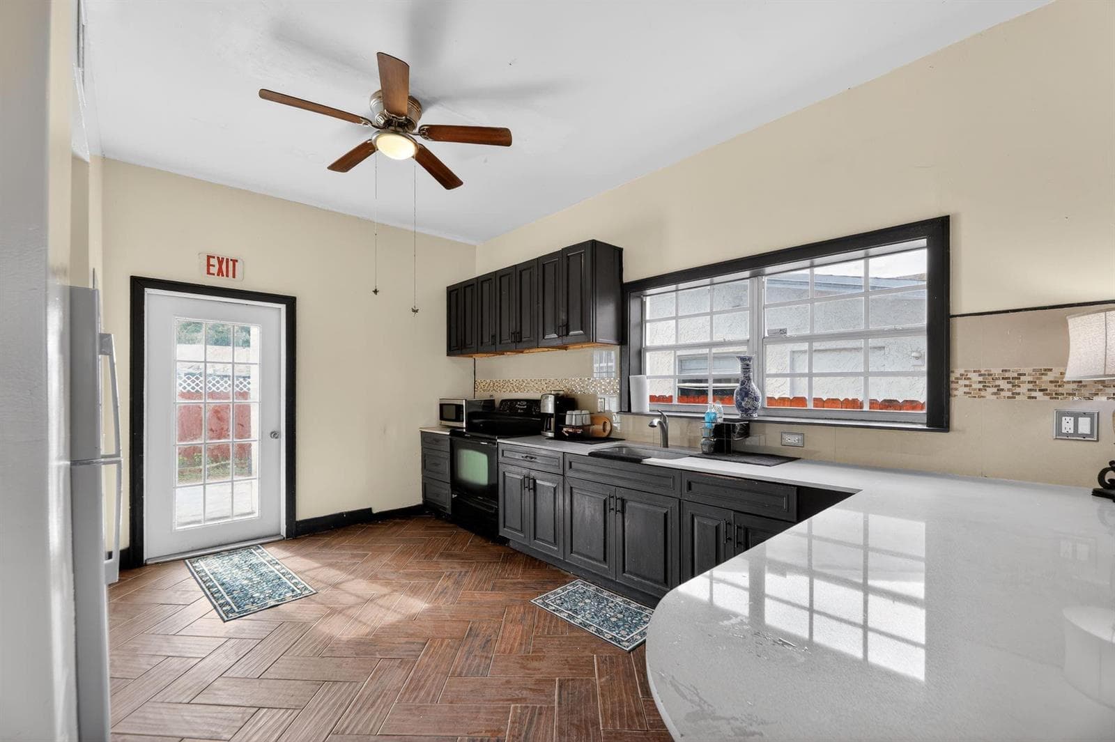 1934 Washington Street, Hollywood, FL 33020 — zdjęcie 4