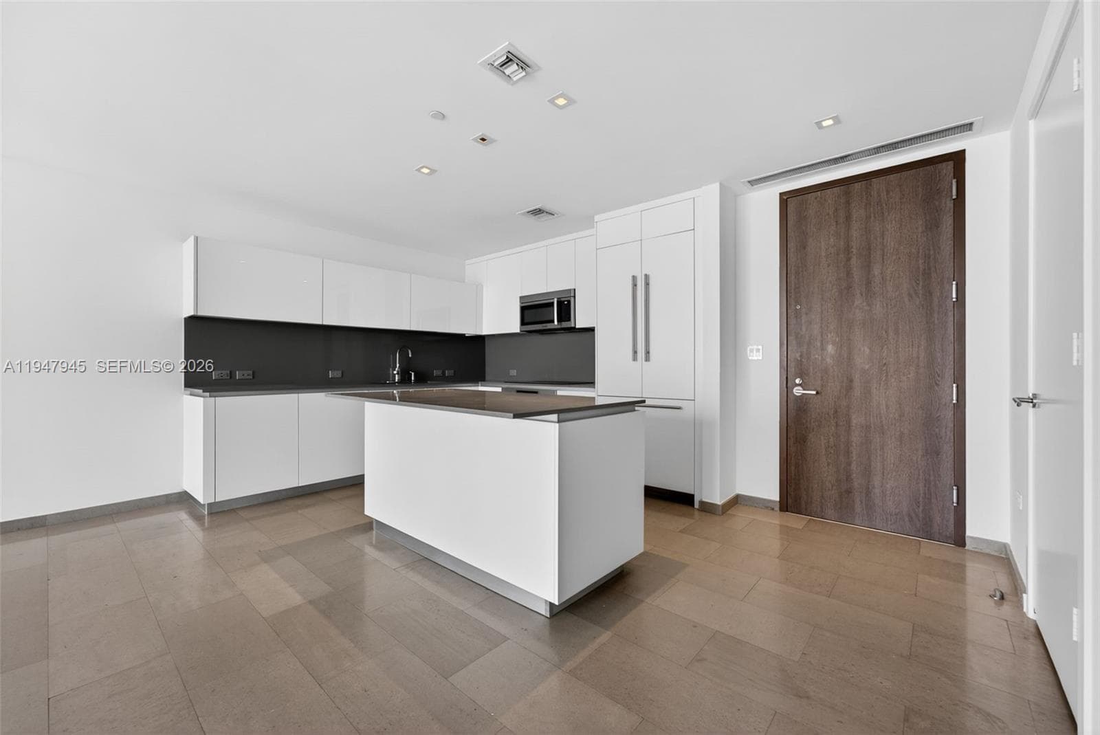 68 SE 6th St # 2110, Miami, FL 33131 — zdjęcie 3