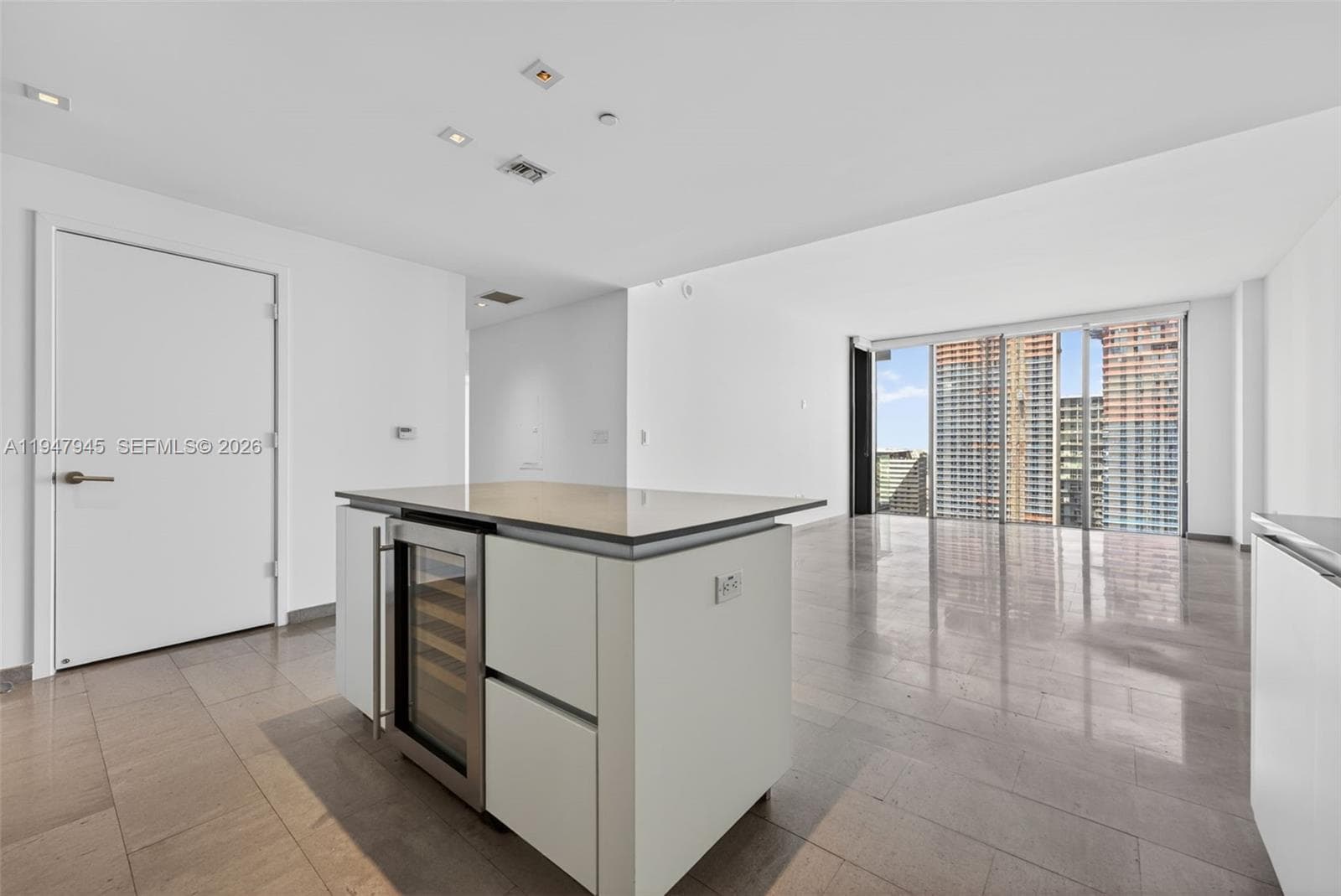 68 SE 6th St # 2110, Miami, FL 33131 — zdjęcie 5